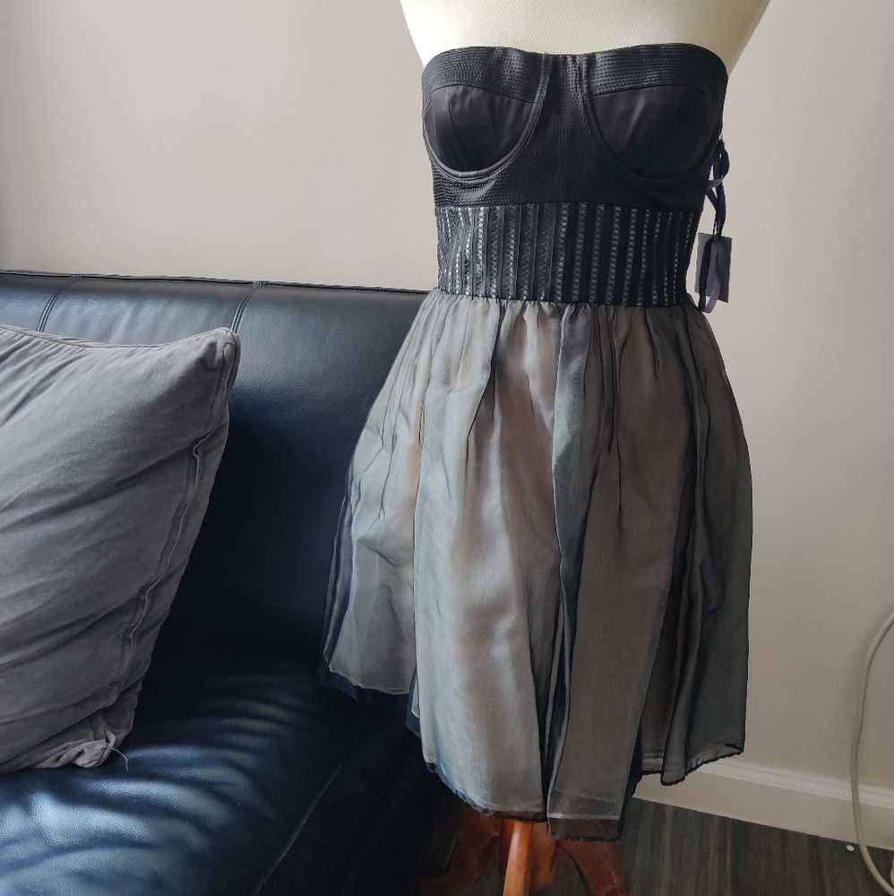 Vera Wang dress w removable straps - Picture 4 of 11